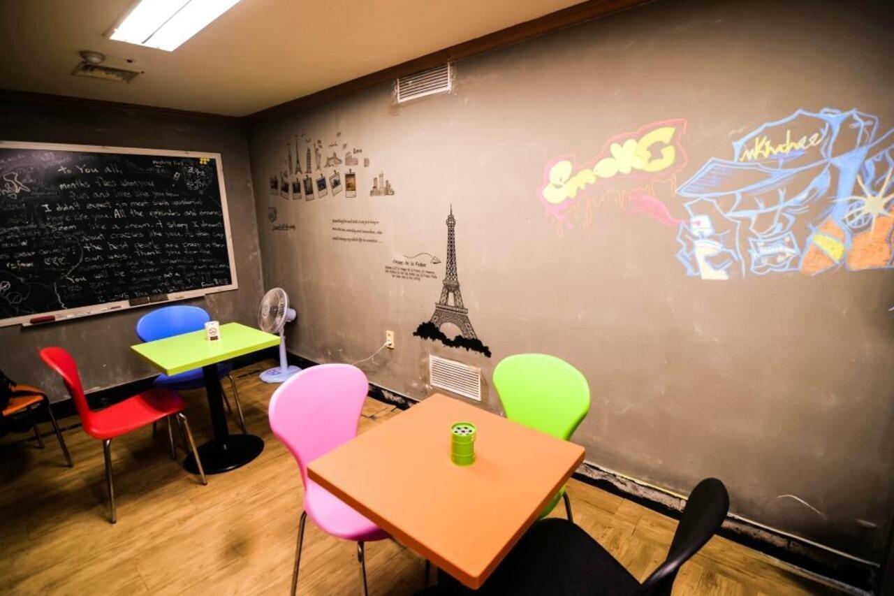 Kimchee Sinchon Guesthouse Soul Exteriér fotografie
