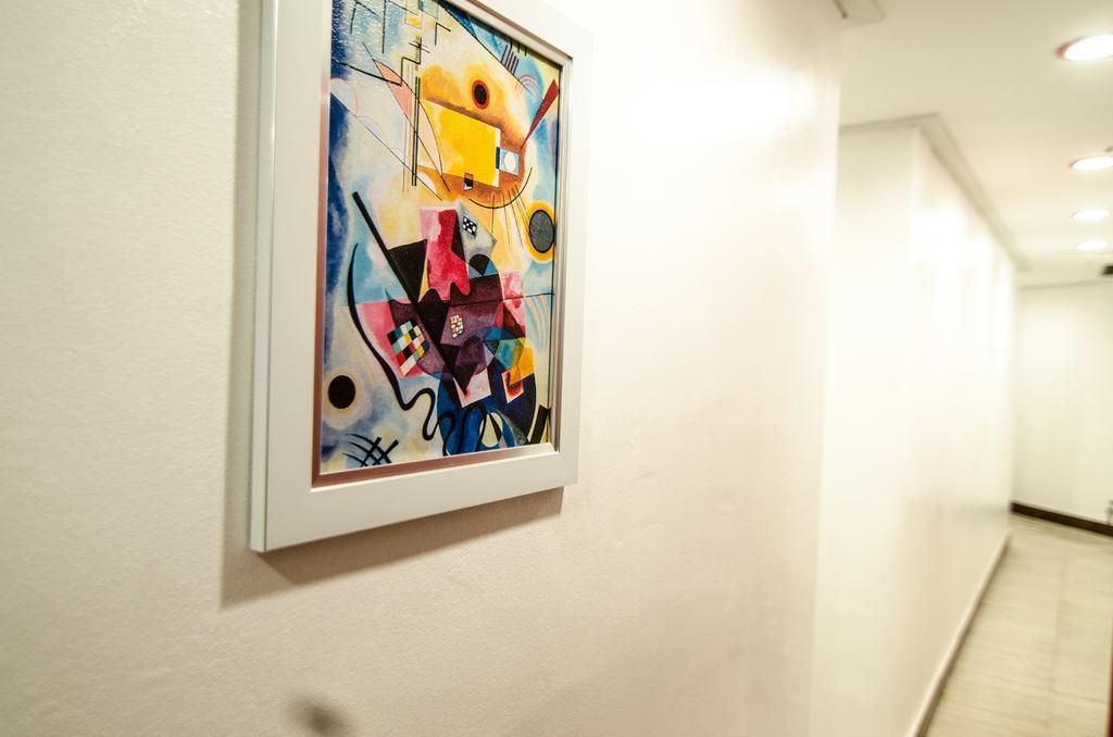 Kimchee Sinchon Guesthouse Soul Exteriér fotografie