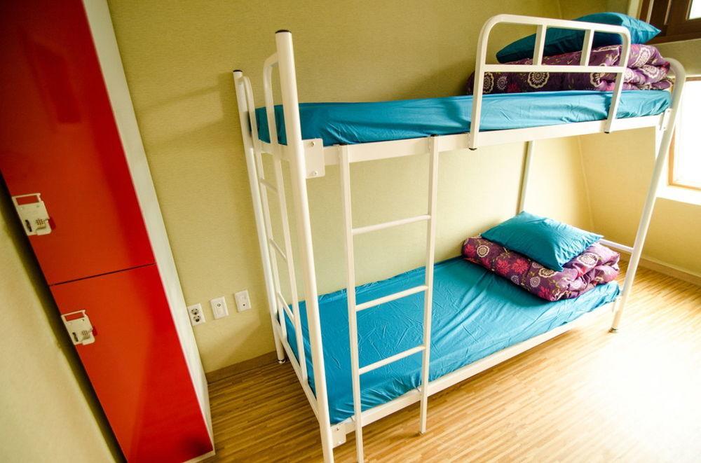 Kimchee Sinchon Guesthouse Soul Exteriér fotografie