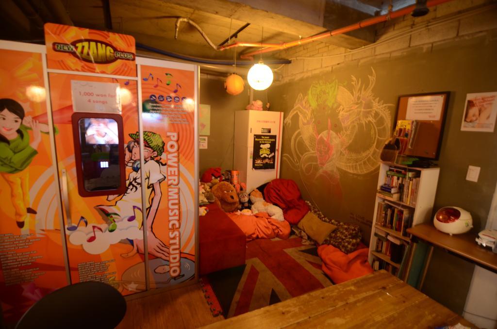 Kimchee Sinchon Guesthouse Soul Exteriér fotografie
