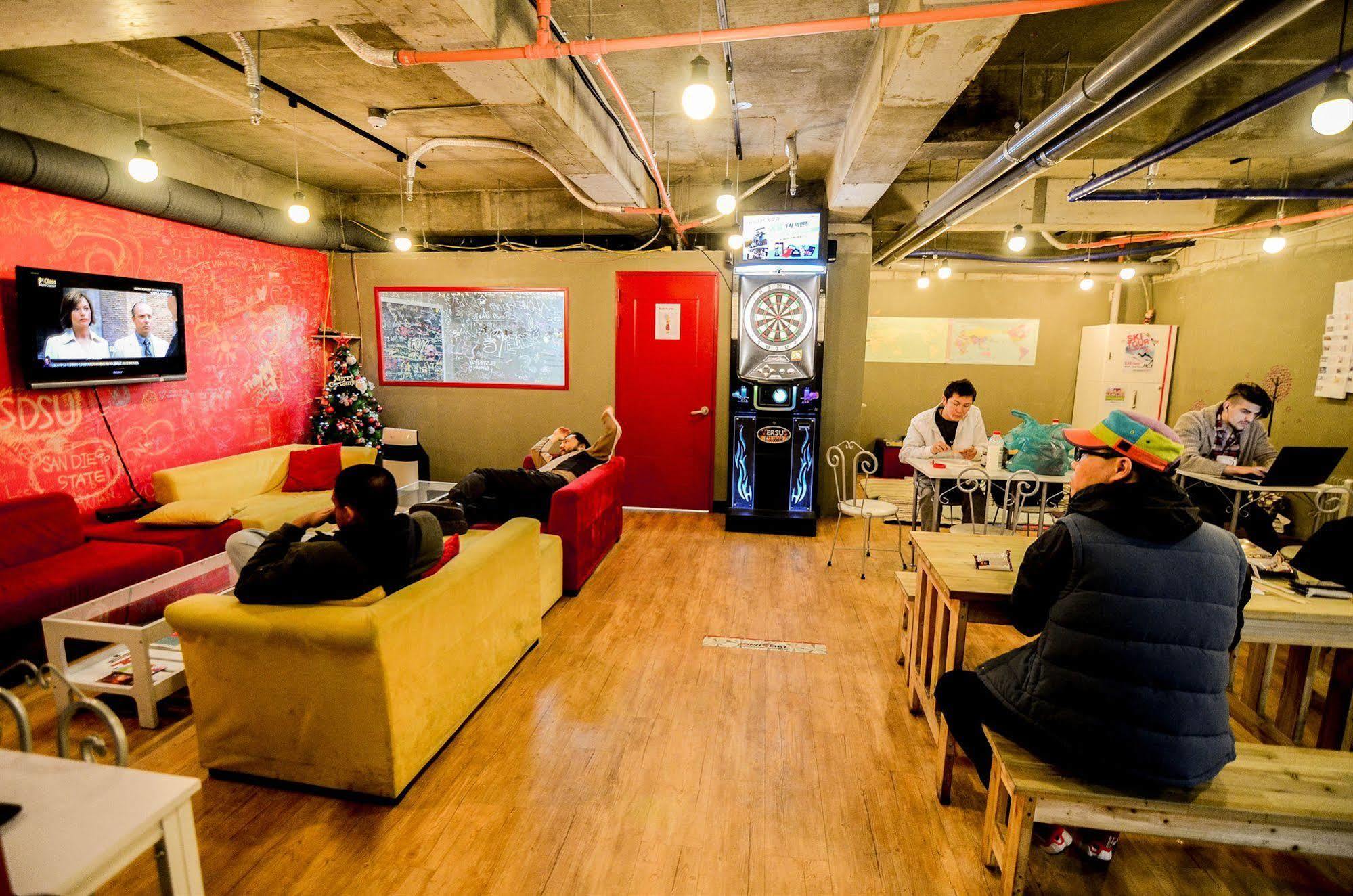 Kimchee Sinchon Guesthouse Soul Exteriér fotografie